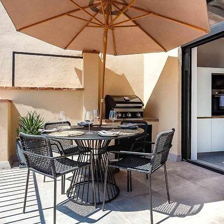Velo Vern 3 Luxury Penthouse W Views Of City Wall Жерона Екстер'єр фото