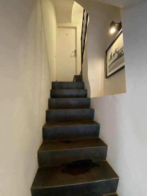 Velo Vern 3 Luxury Penthouse W Views Of City Wall Жерона Екстер'єр фото